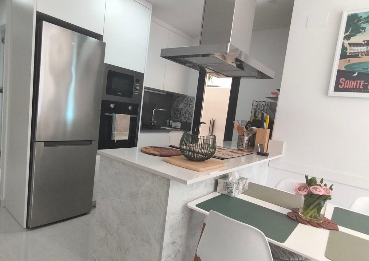 Piso Venta Zona Playa del Cura En Torrevieja (Alicante)