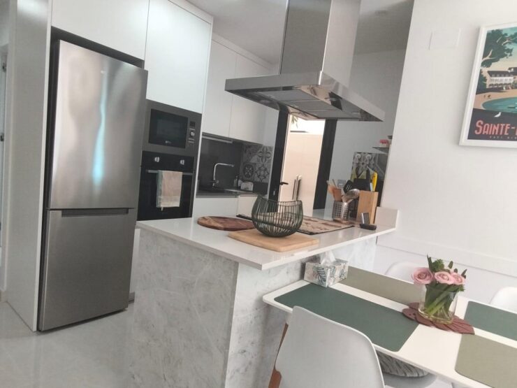 Piso Venta Zona Playa del Cura En Torrevieja (Alicante)