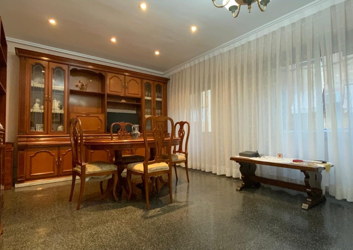 Piso Venta Zona Jardín Ayora