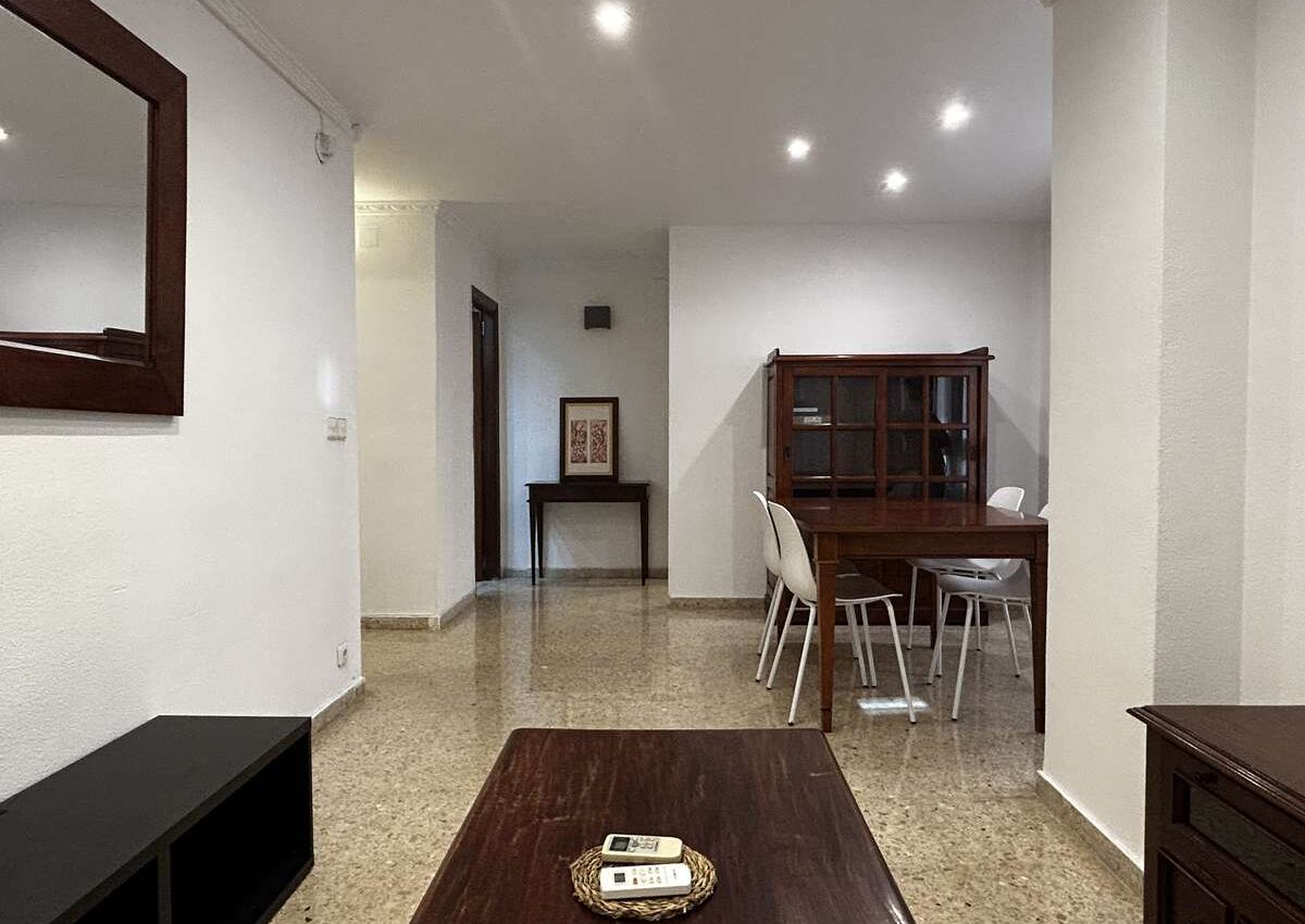 Piso Alquiler C/M Zona Calle La Paz